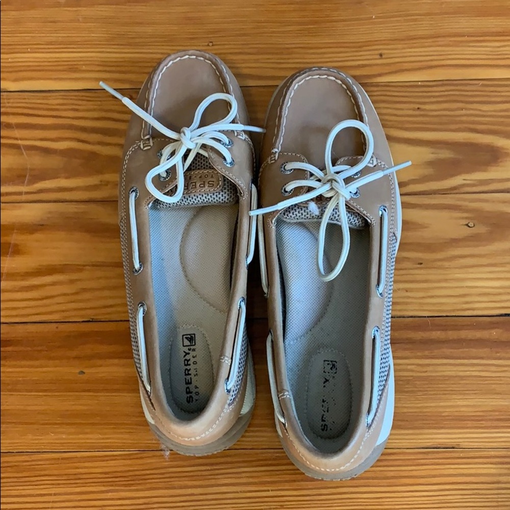 Sperry boat shoes